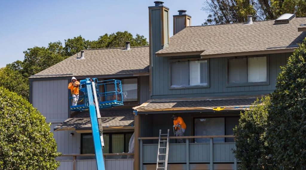 qualified roofing contractor